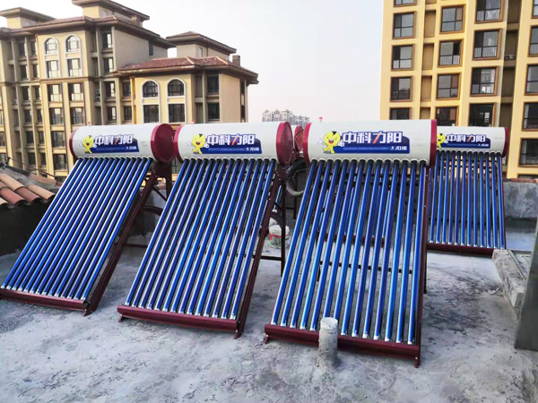太陽(yáng)能熱水器在冬天能不能使用呢？